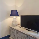 L'antico Palazzo Apartment Santo Stefano di Camastra